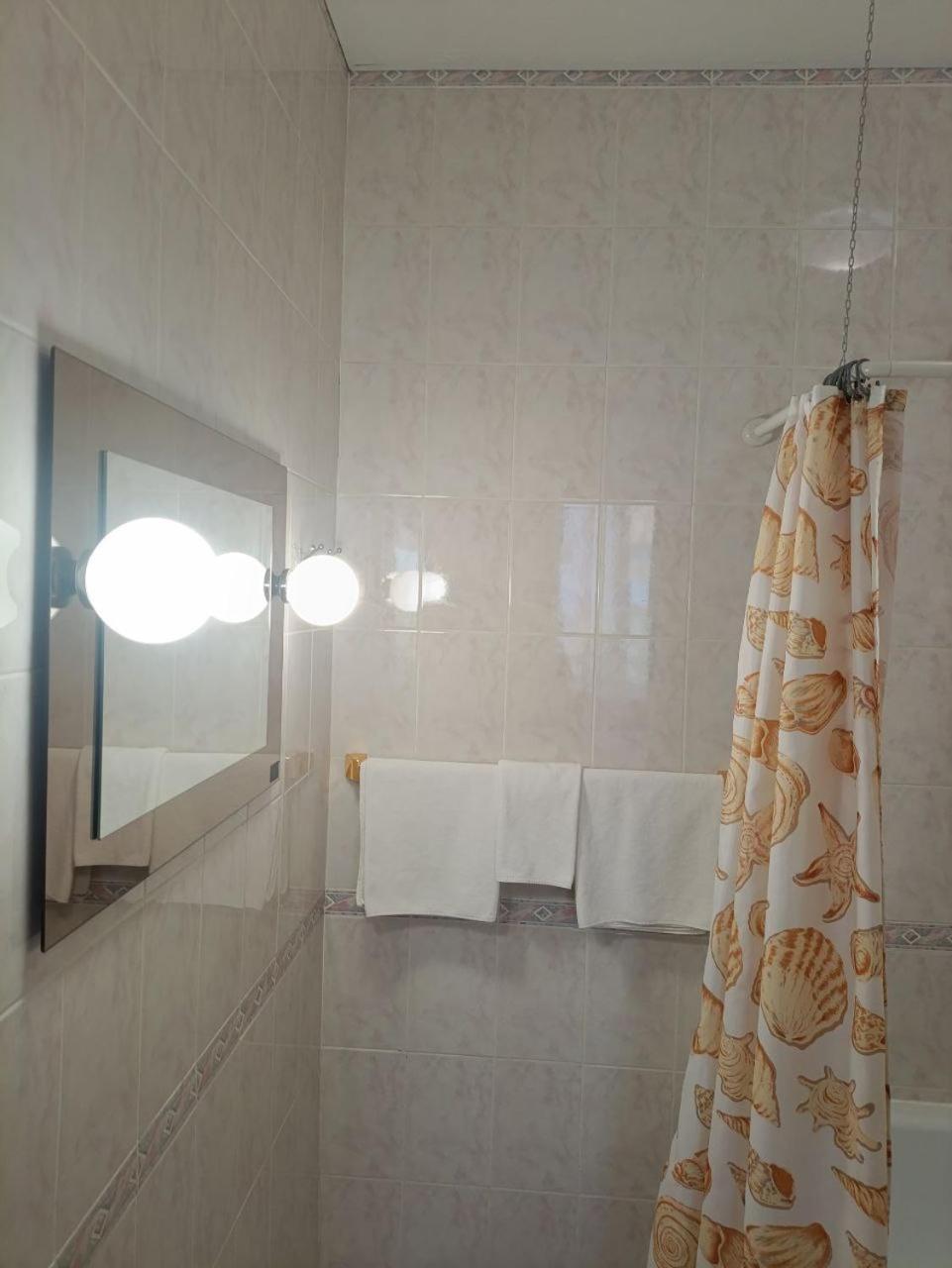 Kremin Hotel Кременчуг Экстерьер фото