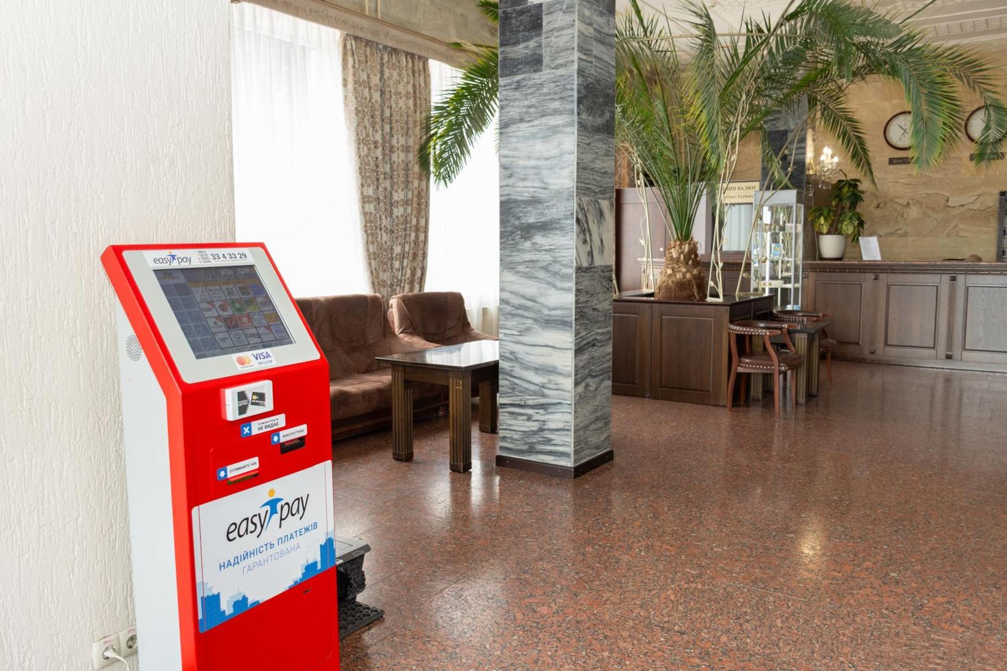 Kremin Hotel Кременчуг Экстерьер фото