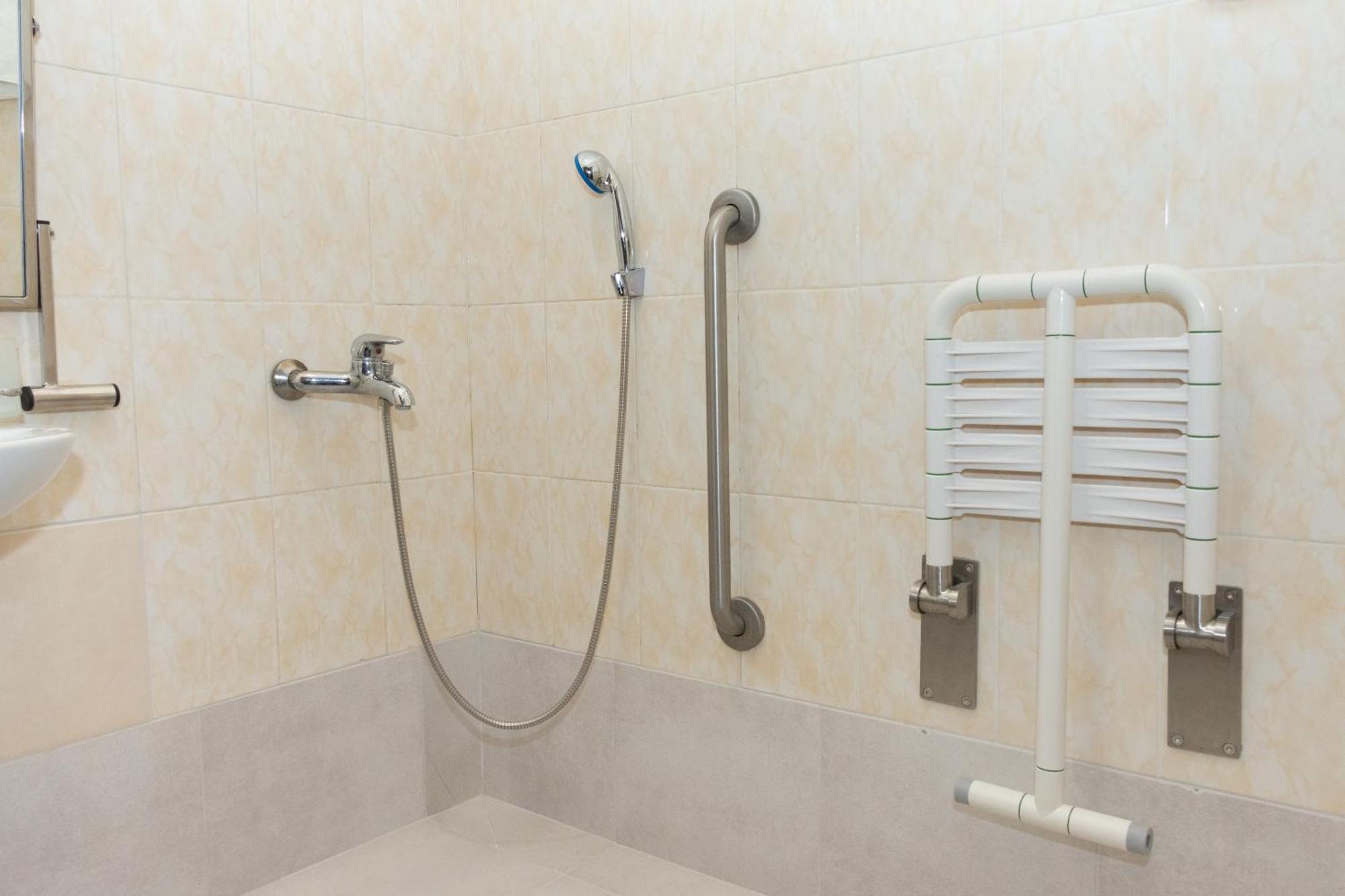 Kremin Hotel Кременчуг Экстерьер фото