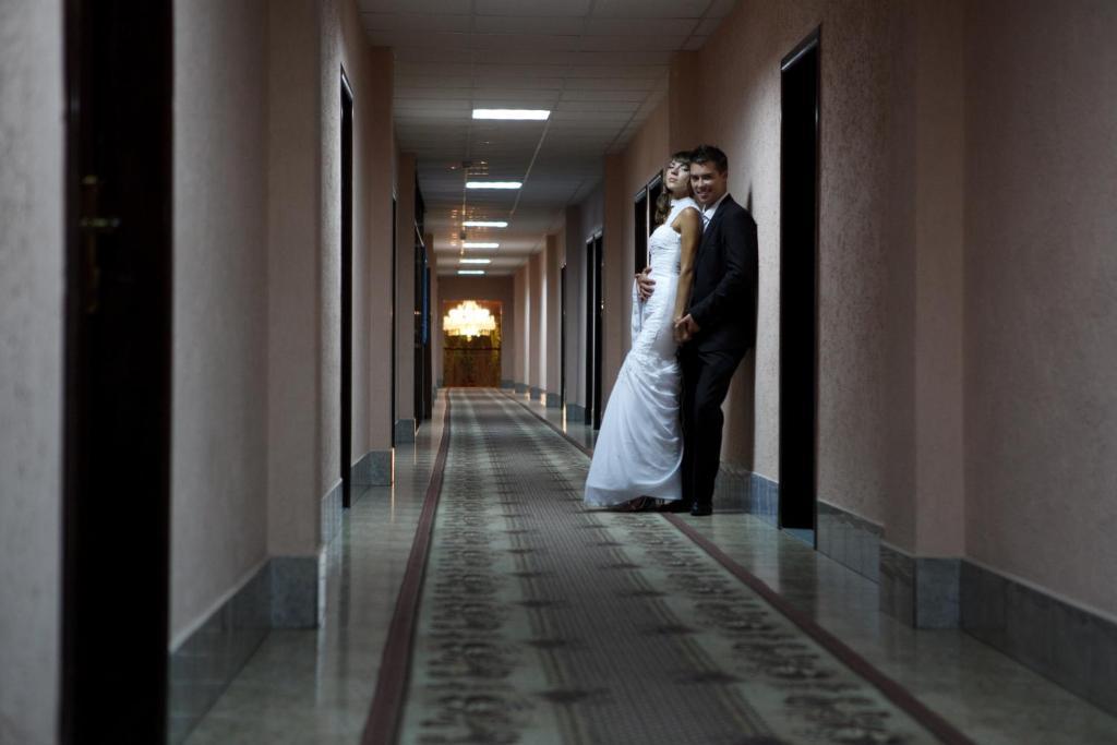 Kremin Hotel Кременчуг Экстерьер фото